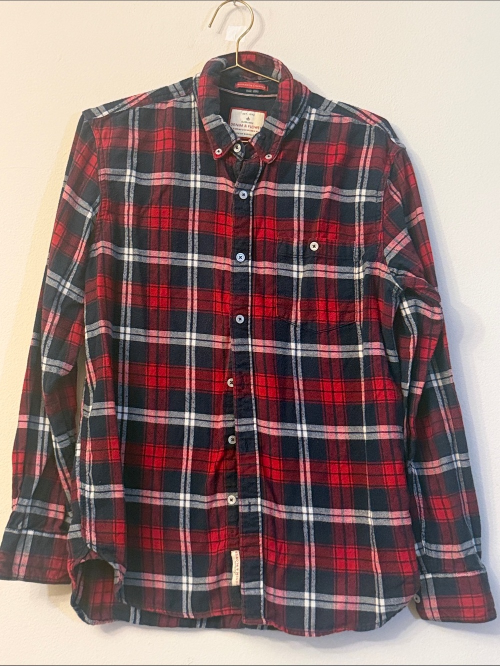 Denim & Flower Red Navy Plaid Flannel Button-Down Shirt